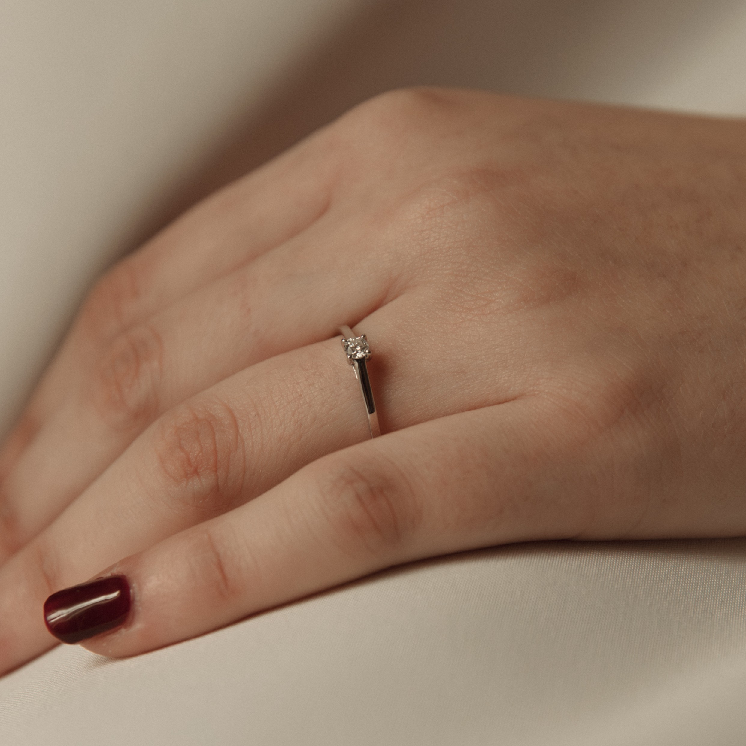 Anillo Abril